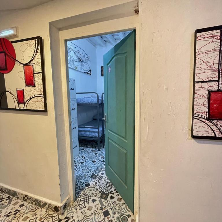 Rosa de los Vientos - Habitación compartida mixta de 10 camas - 10