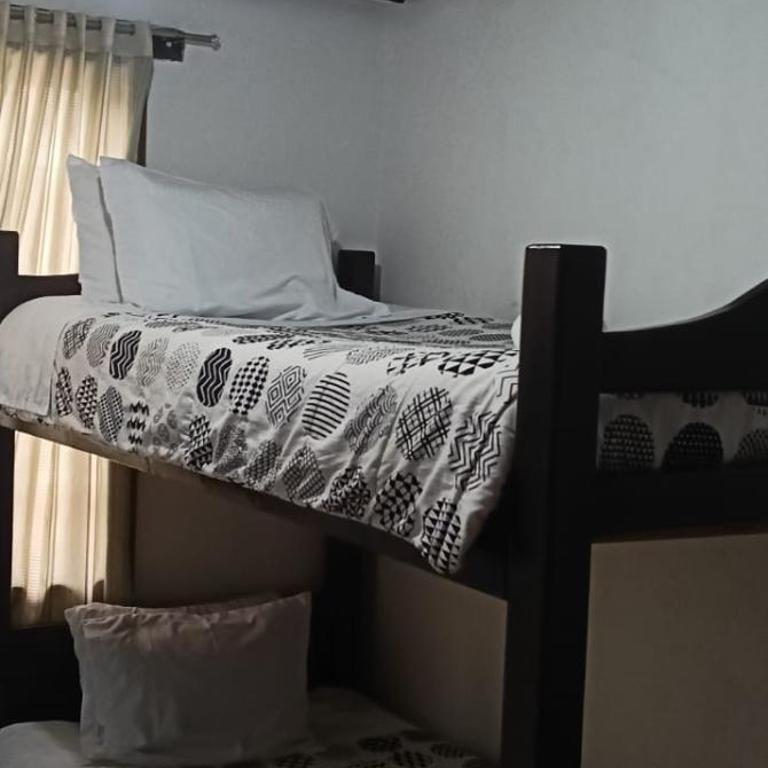 Hospedaje Encanto Muisca - Basic Triple Room with Shared Bathroom - 1