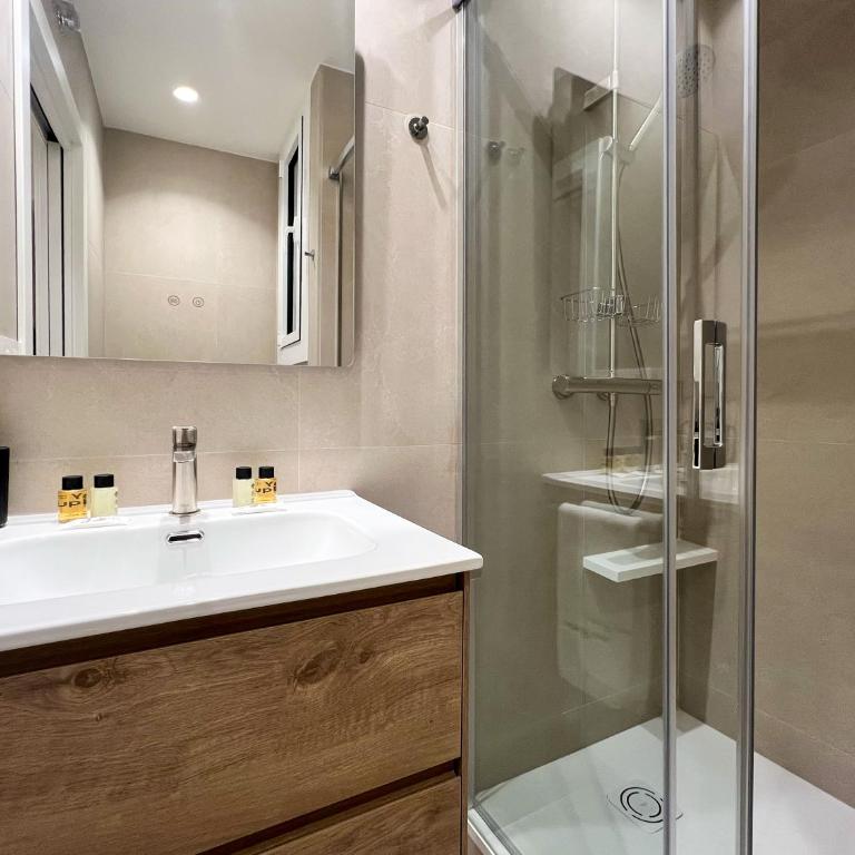 Stay U-nique Apartment Castanyer II - Apartment - 4