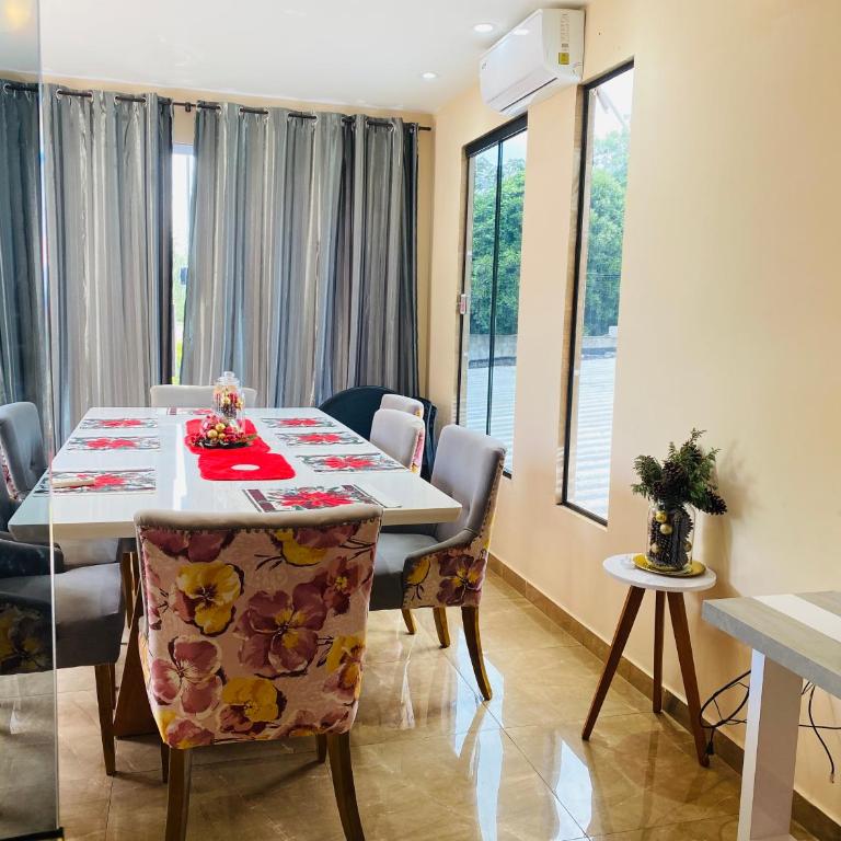 Departamento en Encarnación - Three-Bedroom Apartment - 7