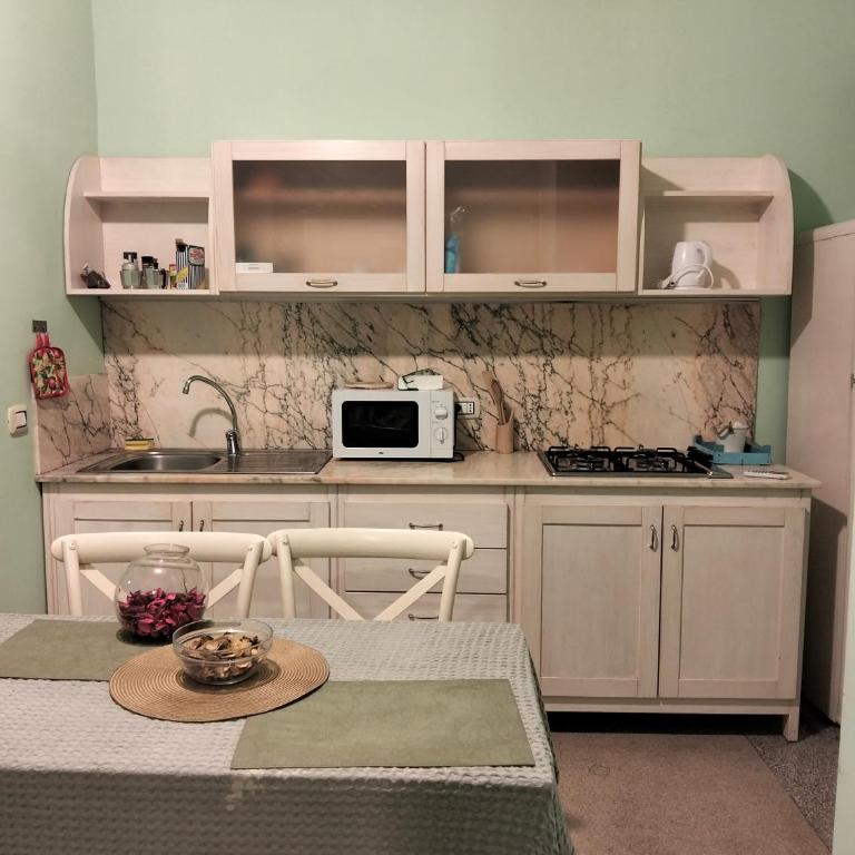Piazza Verdi Liberty House - Appartamento con 1 Camera da Letto - 11