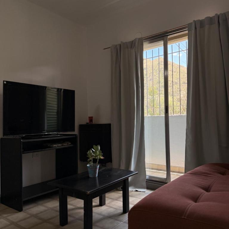Departamento al pie de las sierra - Apartamento de 2 dormitorios - 4