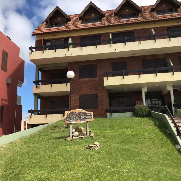Vistalmar 3 Amb pileta Climatizada cochera - Two-Bedroom Apartment - 14