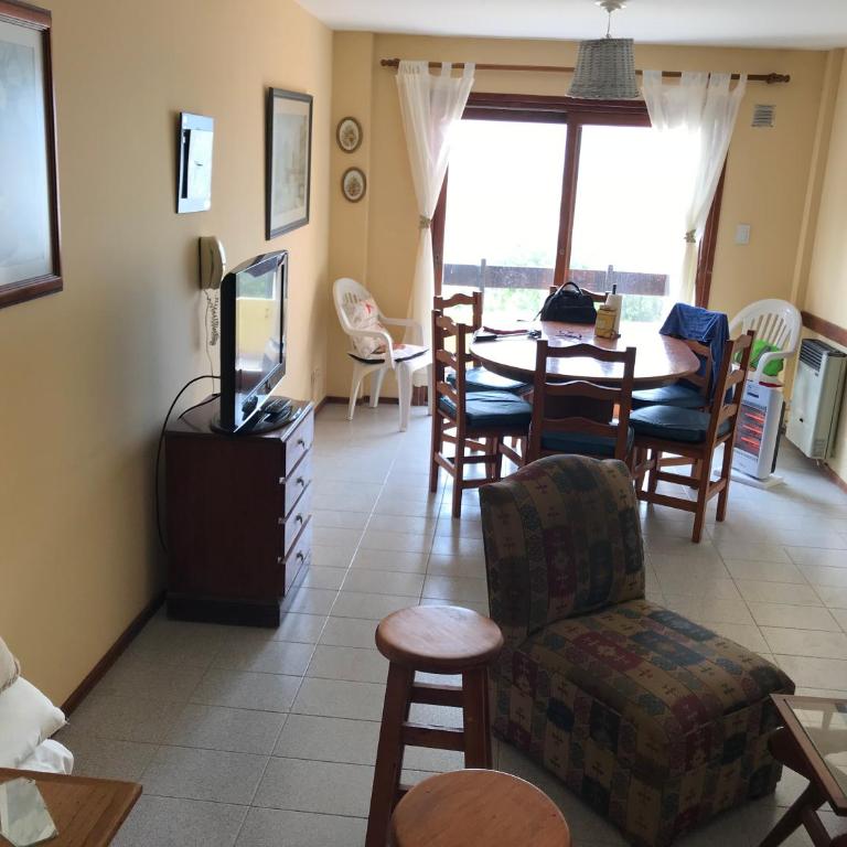 Vistalmar 3 Amb pileta Climatizada cochera - Two-Bedroom Apartment - 24
