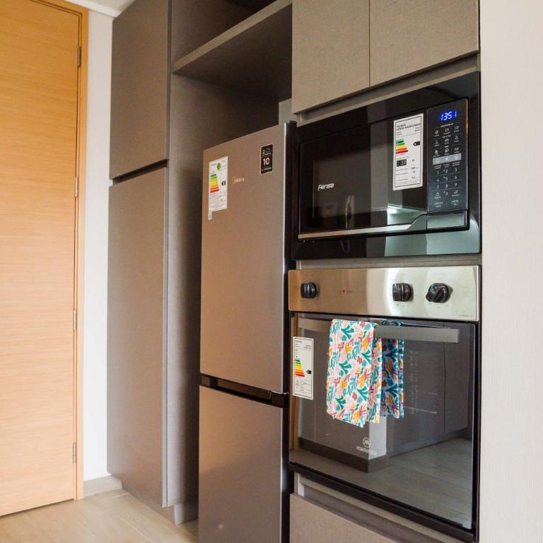Stylish 1BR Retreat in Santiago Modern Comfort for 3 - Apartment - 17