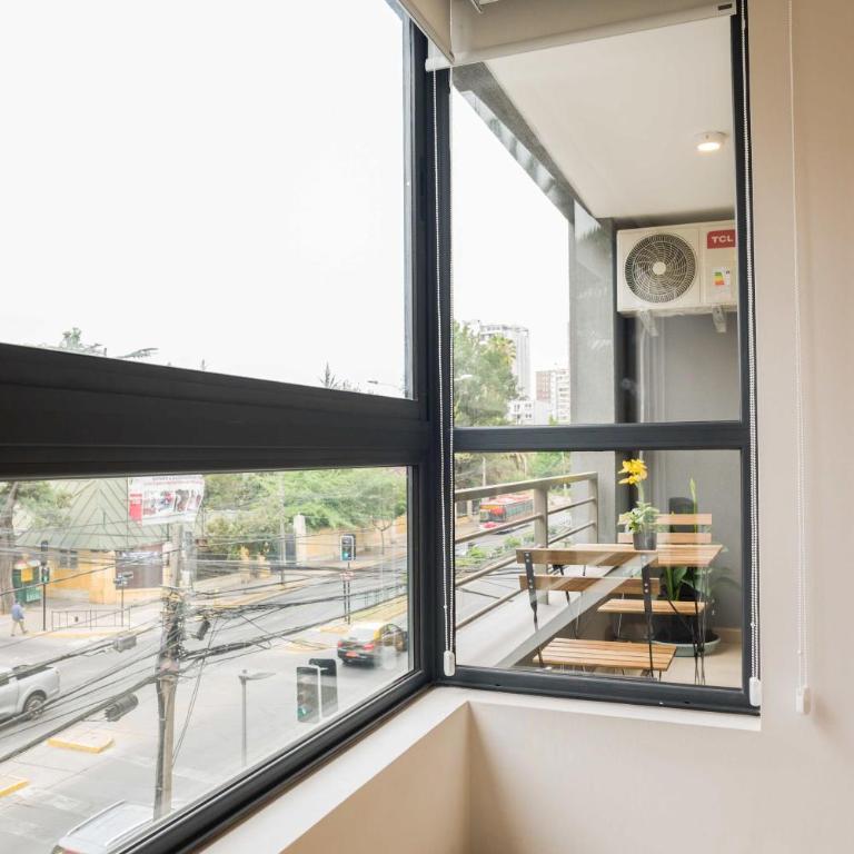 Stylish 1BR Retreat in Santiago Modern Comfort for 3 - Apartment - 22