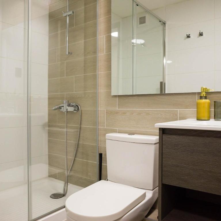 Stylish 1BR Retreat in Santiago Modern Comfort for 3 - Apartment - 42