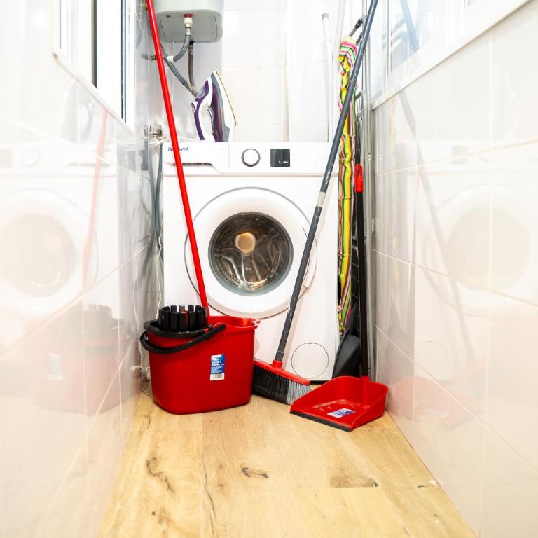 Piso para cuatro a los pies de la Alhambra - Two-Bedroom Apartment - 14