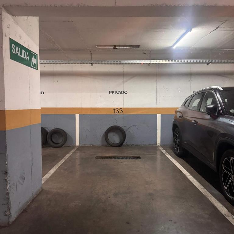 Parque Arauco & Clinica Alemana con Parking - Apartment - 17