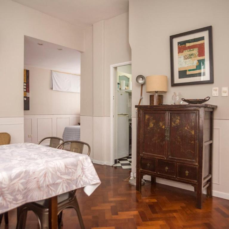 Departamento Recoleta para 5 personas - Guido y Pueyrredón - Apartamento de 2 dormitorios - 5