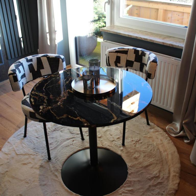 Chalet Edelweiß - Doppelzimmer mit Bergblick - 6