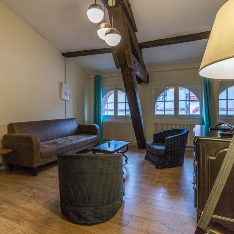 Toulouse centre: T2 bis dans immeuble historique - Apartment mit 2 Schlafzimmern - 12