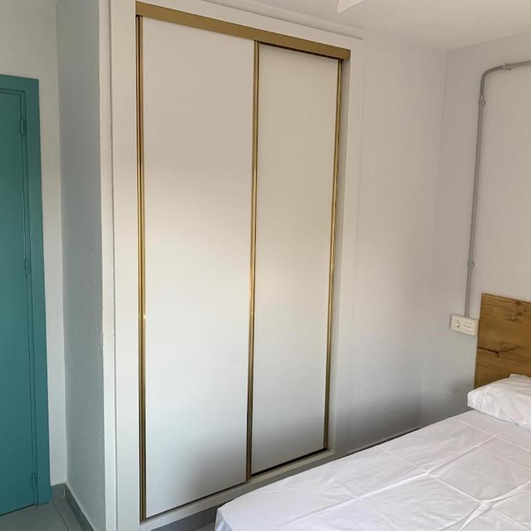 Apartamento en Zona de Playa - Three-Bedroom Apartment - 15