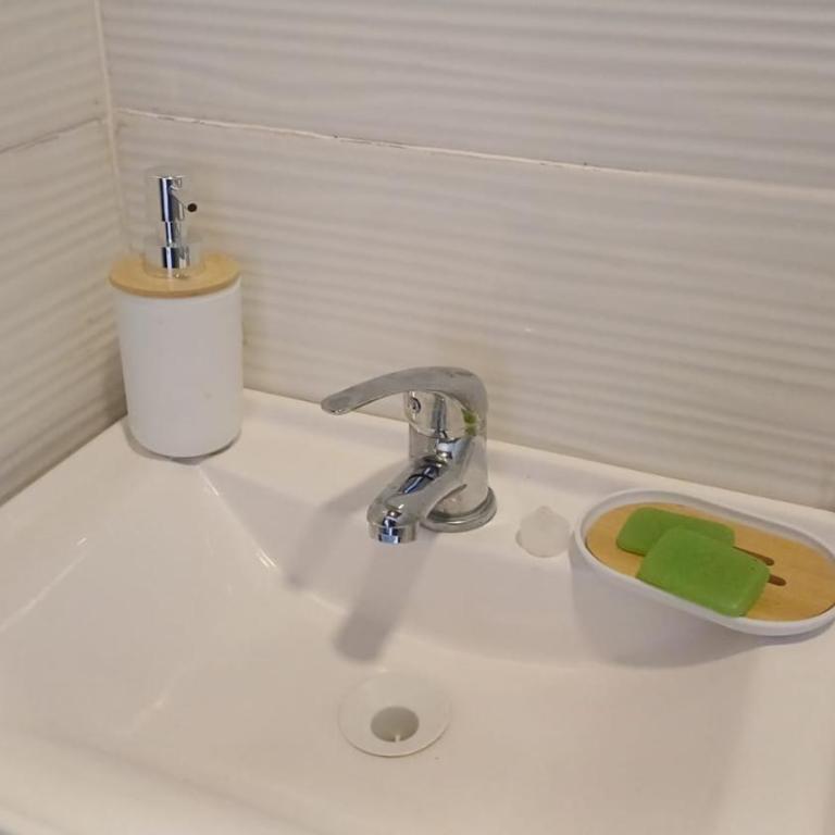 AIRES DEL BOSQUE Con JACUZZI - Estudio - 2