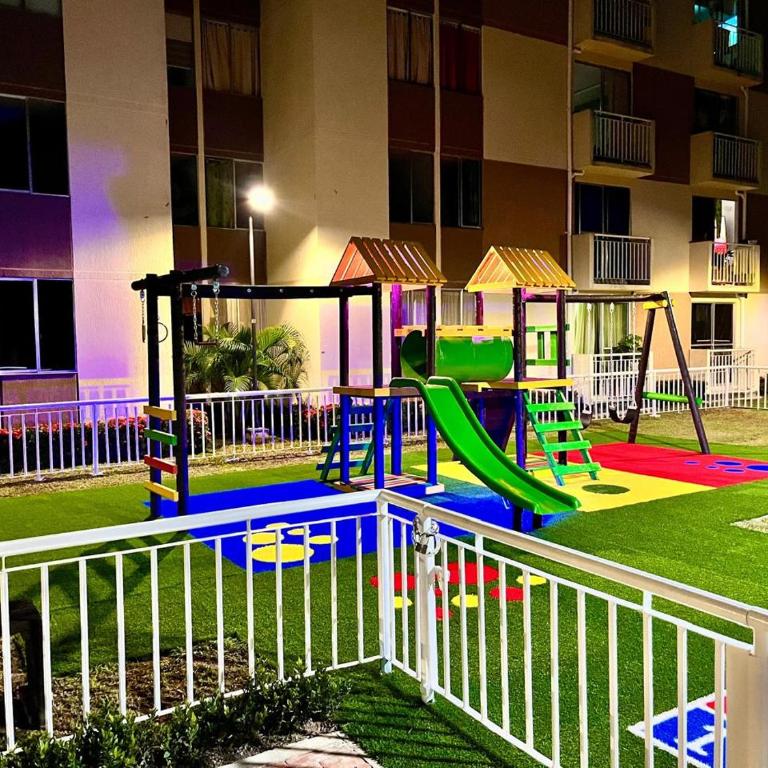 Apartamento Amoblado de Lujo en Neiva Conjunto Goya - Apartamento de 3 dormitorios - 19