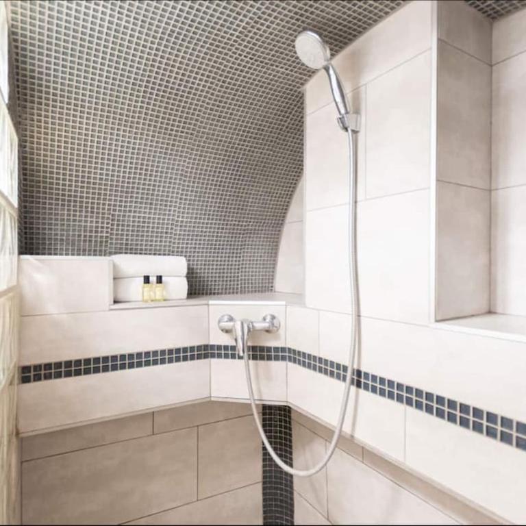 Superbe studio porte saint Martin - Apartamento de 1 dormitorio - 40