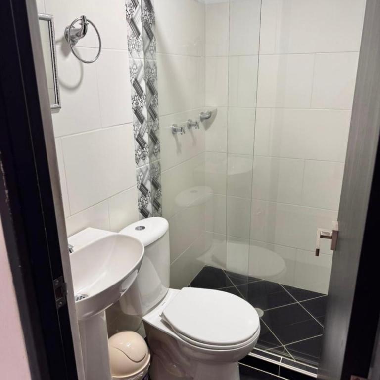 Bulevar Santa Rosa, apartamento nuevo y acogedor - Apartamento de 3 dormitorios - 6