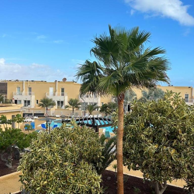 Castillo Holiday Home - Two-Bedroom House - 9
