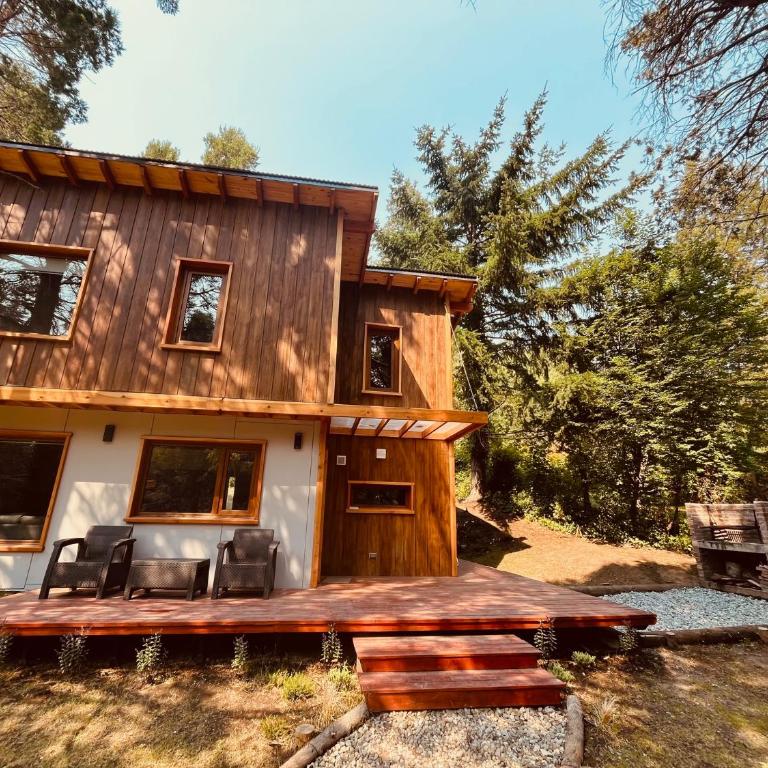 LOS HUEMULES - casa nueva en medio del bosque y a pasos del centro de la ciudad- - Casa de 3 dormitorios - 33