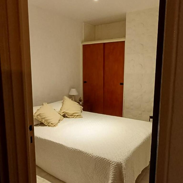 Departamento a 100 metros del mar - One-Bedroom Apartment - 2