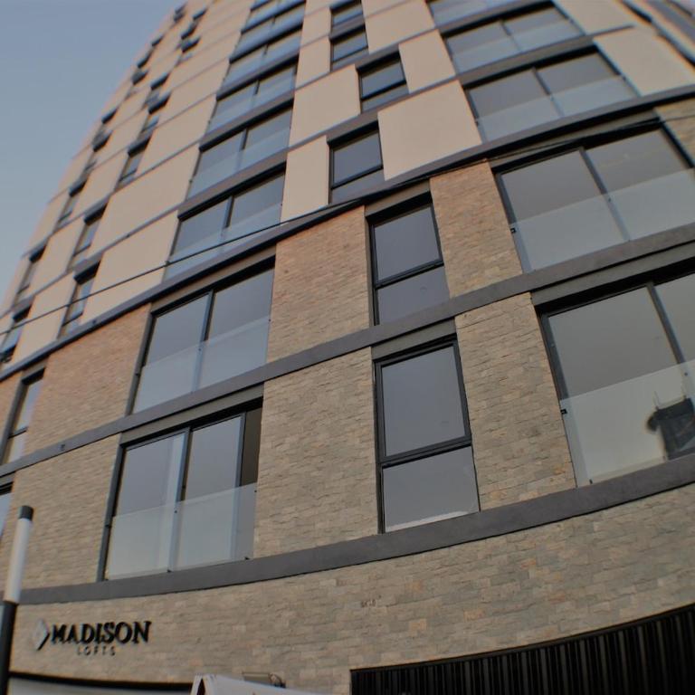 Lindo loft en excelente area - Apartamento de 1 dormitorio - 43