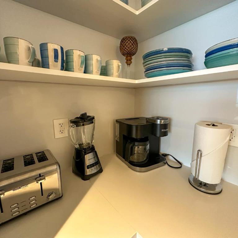 Stunning 3rd Floor Beachfront Condo - Apartamento - 19