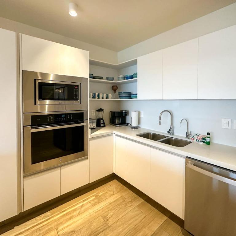 Stunning 3rd Floor Beachfront Condo - Apartamento - 20