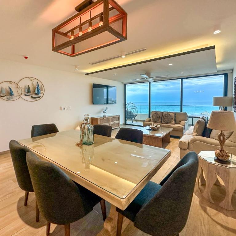 Stunning 3rd Floor Beachfront Condo - Apartamento - 23