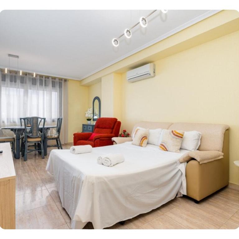 Carina Apartment & Parking - One-Bedroom Apartment - 15