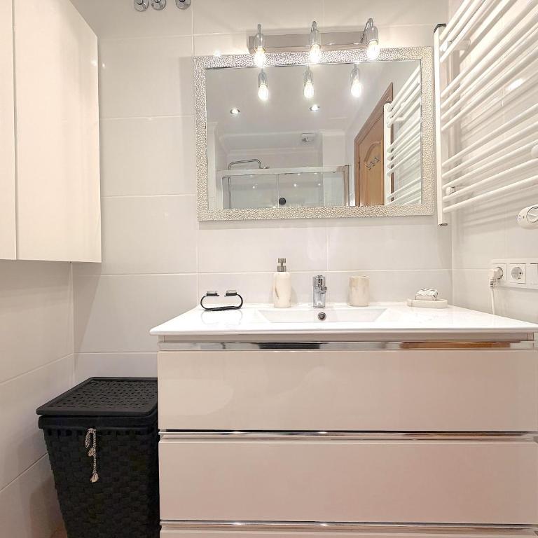 Atico con terraza privada , a 100 metros de playa Levante Santa Pola - Apartamento de 1 dormitorio - 20