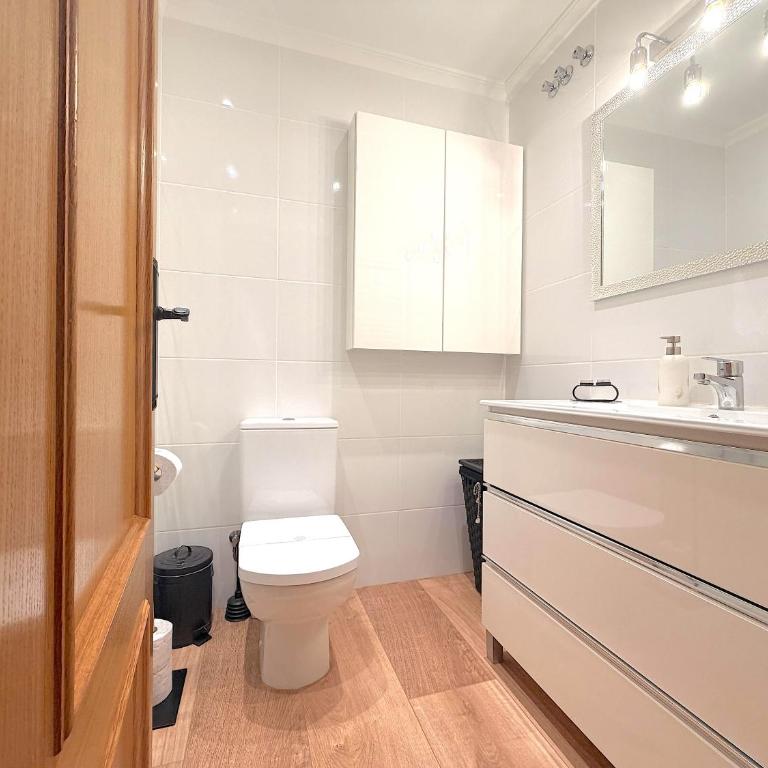 Atico con terraza privada , a 100 metros de playa Levante Santa Pola - Apartamento de 1 dormitorio - 19