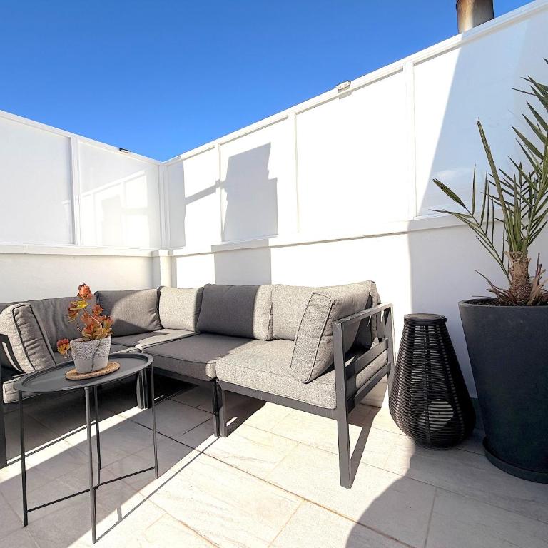 Atico con terraza privada , a 100 metros de playa Levante Santa Pola - Apartamento de 1 dormitorio - 31