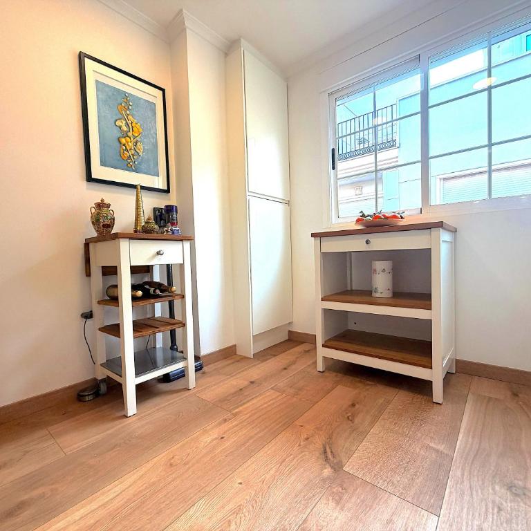 Atico con terraza privada , a 100 metros de playa Levante Santa Pola - Apartamento de 1 dormitorio - 18