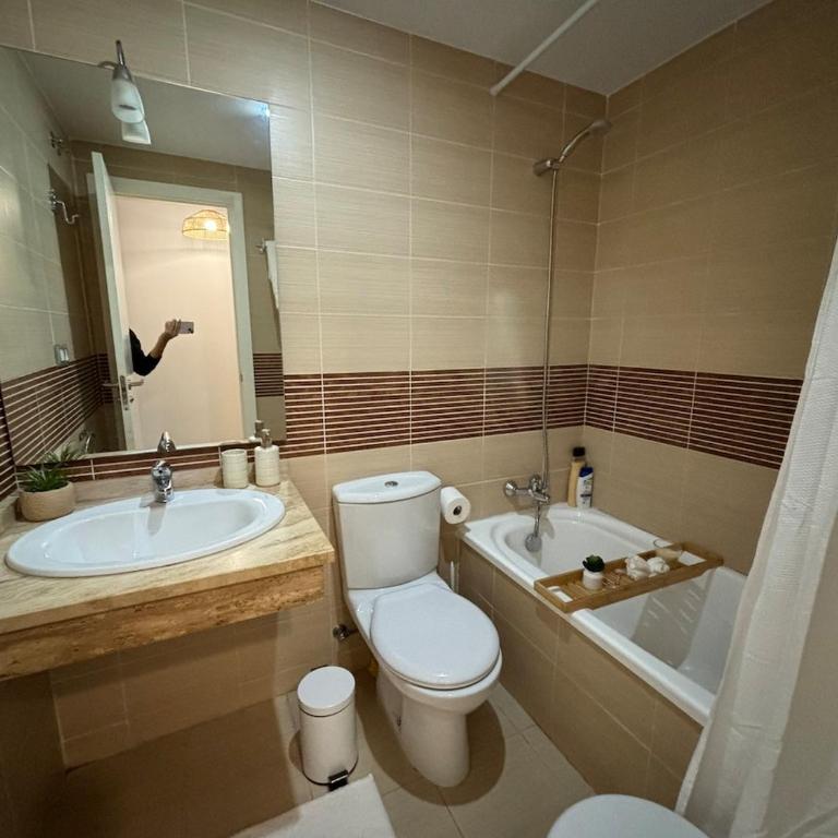 Elegant Apartment in Moraira - Residence Calamora - Two-Bedroom Apartment with Pool View - 16