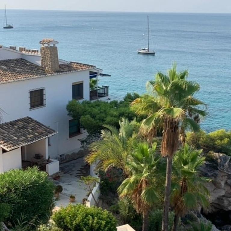 Elegant Apartment in Moraira - Residence Calamora - Two-Bedroom Apartment with Pool View - 25