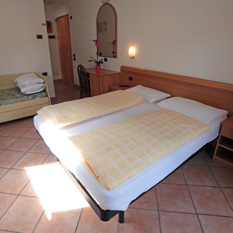 Hotel Miramonti - Chambre Triple - 1