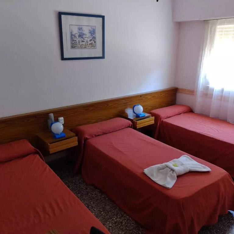 Hotel Celeste - Habitación Triple Básica - 6