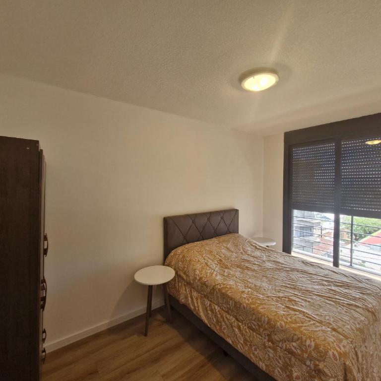 Cerca de todo, con parking - One-Bedroom Apartment - 8