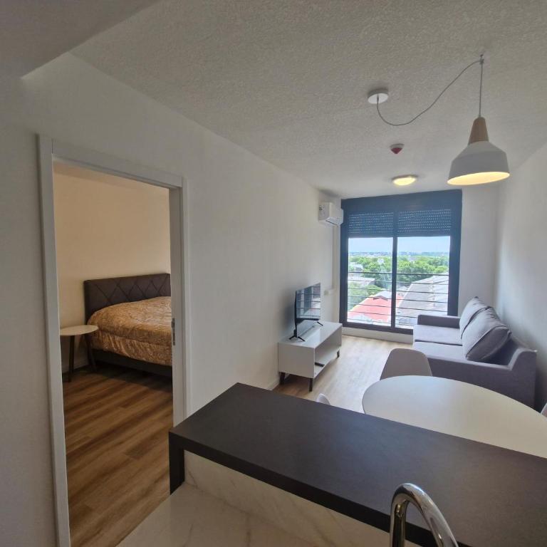 Cerca de todo, con parking - One-Bedroom Apartment - 6