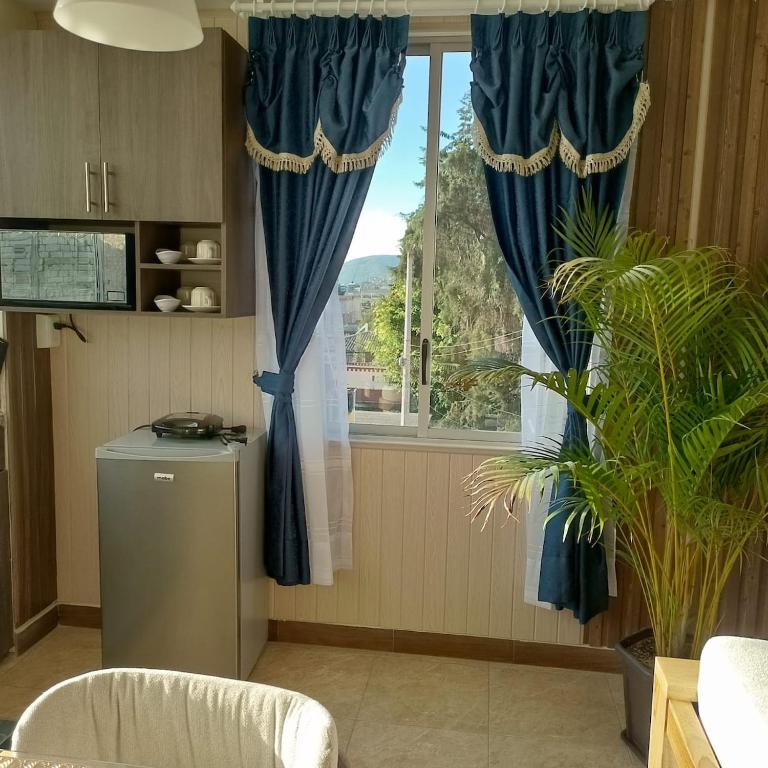 Departamento azul de 2 hab en la Victoria, cerca de universidades con garaje - Two-Bedroom Apartment - 37