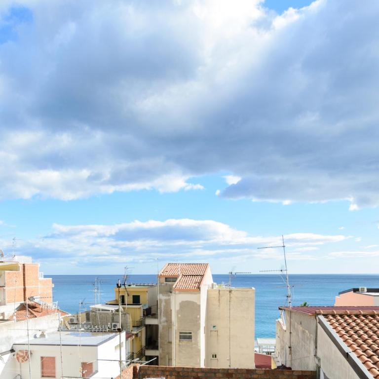Le Tartarughe Aparthotel - Appartamento su 2 Livelli - 3
