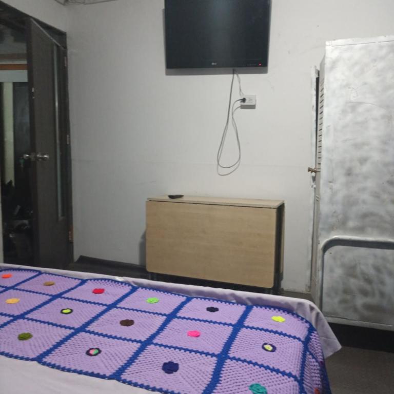 Lugar de Bendición donde el costeño - Habitación con baño compartido - Cama grande - 3