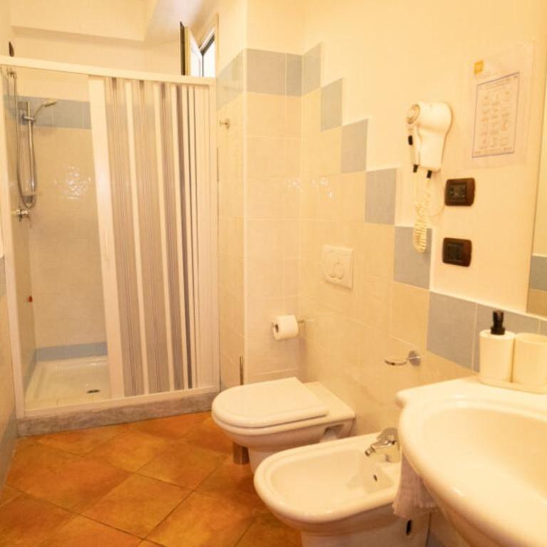 Le Tartarughe Aparthotel - Appartamento Standard con 2 Camere da Letto - 10