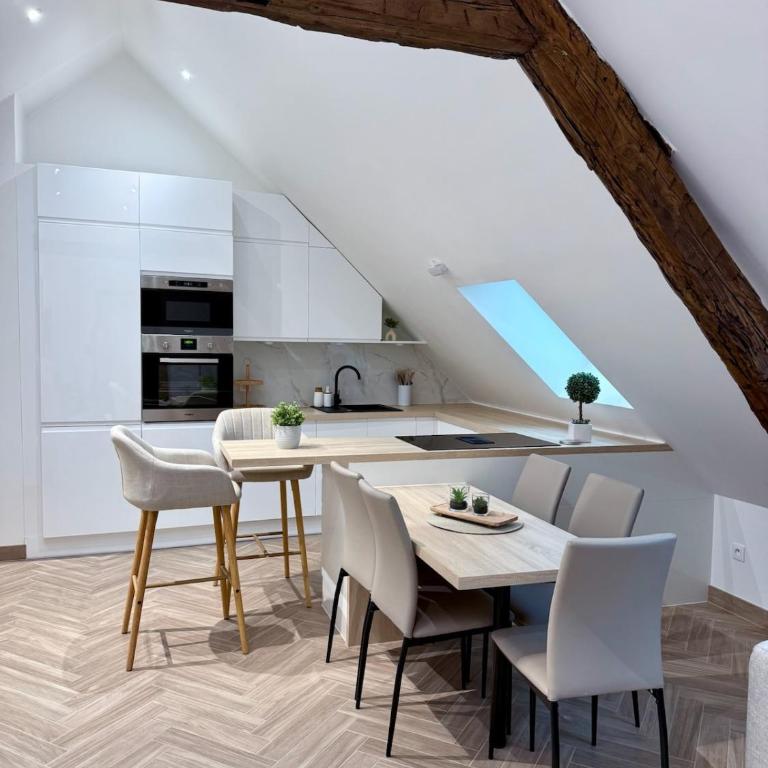Modern Cocoon Under Roof Parking Close to Tram - Apartamento de 1 dormitorio - 12