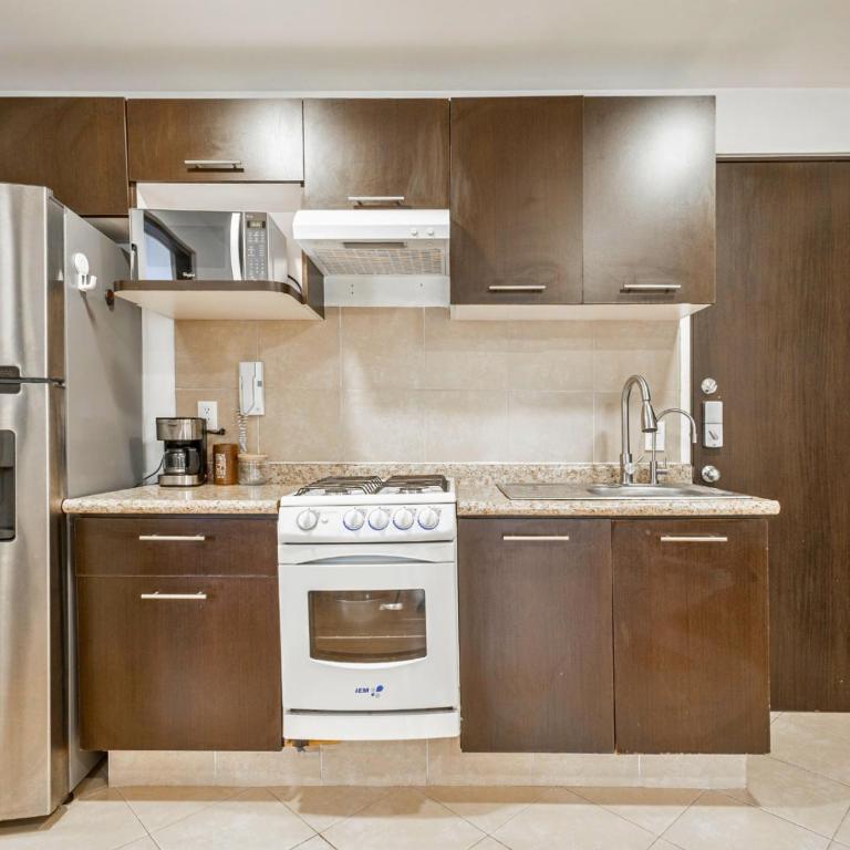 Adam's home with high-speed Internet near Polanco - Apartamento de 2 dormitorios - 45