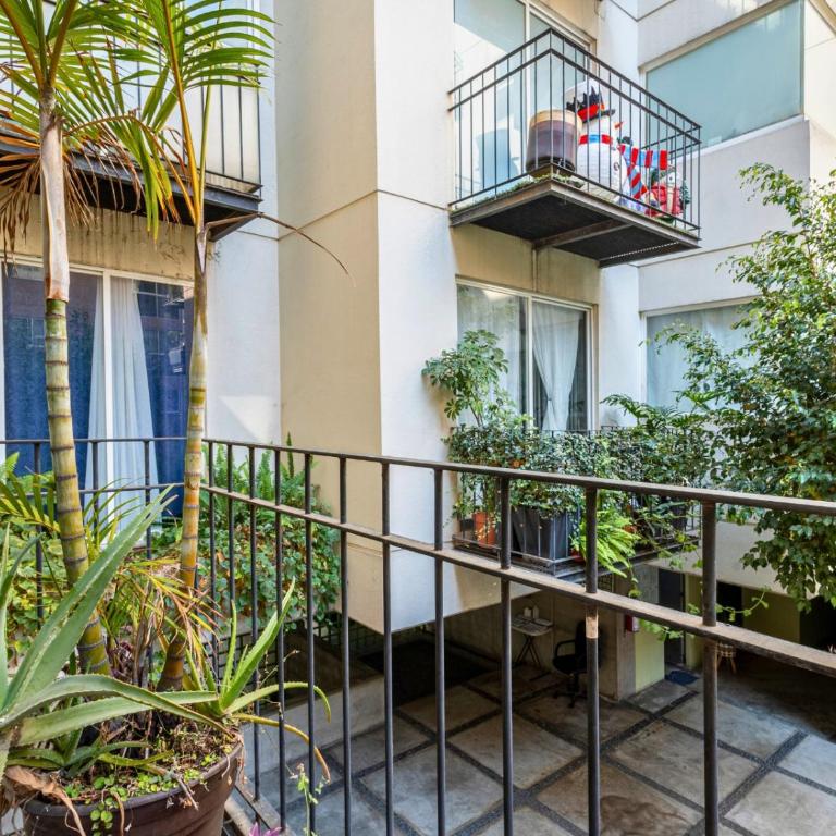 Adam's home with high-speed Internet near Polanco - Apartamento de 2 dormitorios - 44