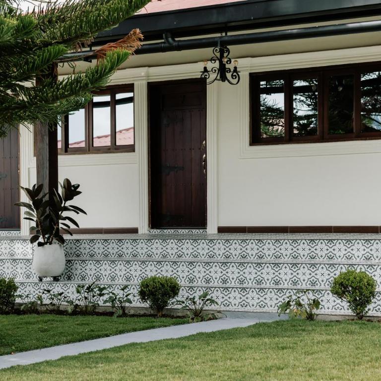 Hotel Catleya Royal Club - Double Room with Garden View - 7