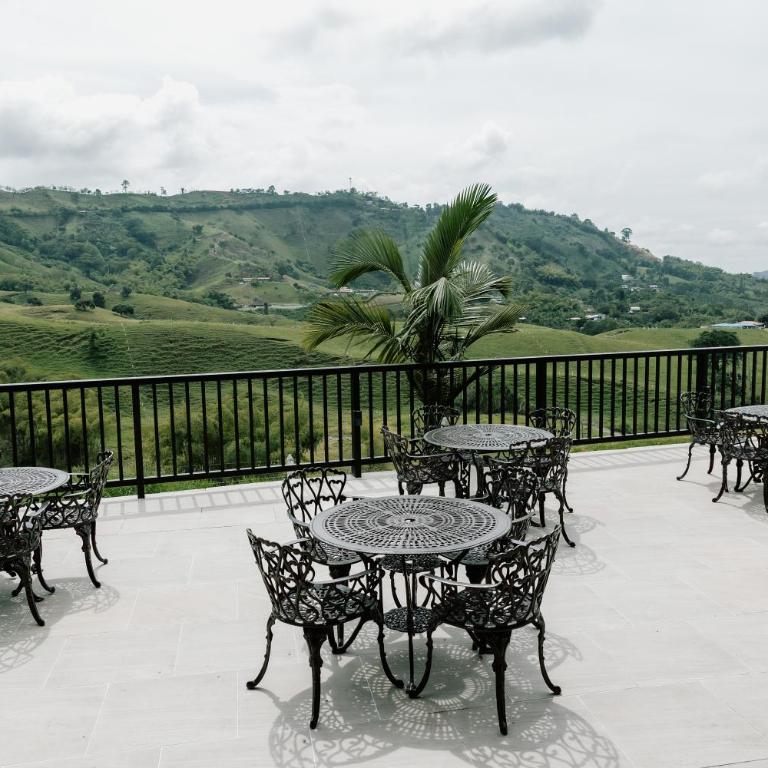 Hotel Catleya Royal Club - Double Room with Terrace - 9