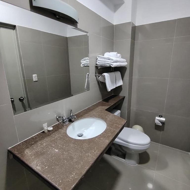 Hotel Win & Win - Habitación Estándar - 1 cama grande - 3