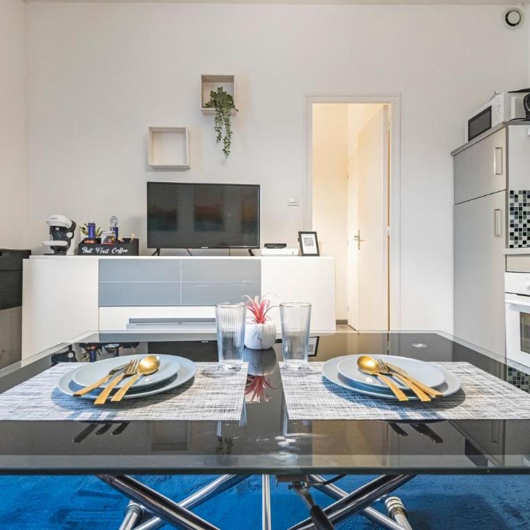 peaceful retreat & cozy apartment in reims , sleep4 ,near city center , free public parking - Appartamento con 1 Camera da Letto - 13